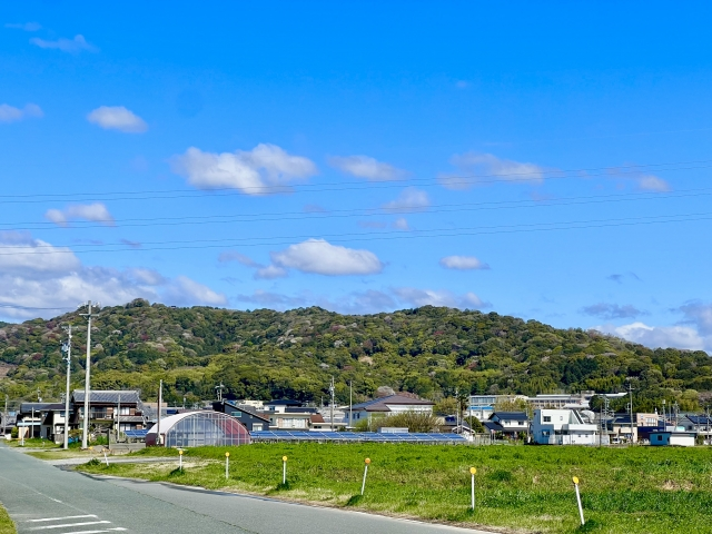 相続した不動産を売却する理由|住まない実家・空き家・相続税への対応